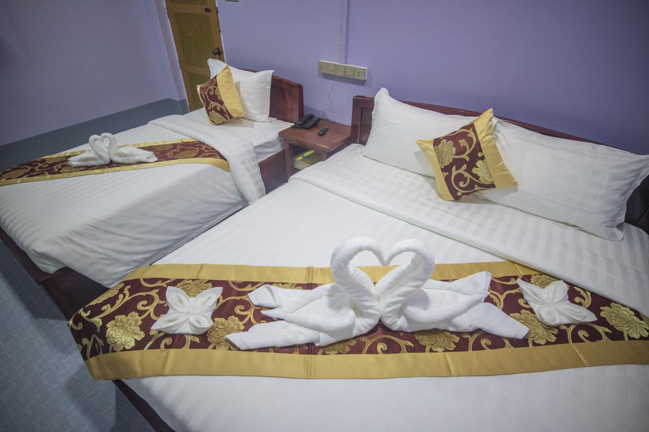 Golden Gum-Kino Hotel Mandalay Exterior photo