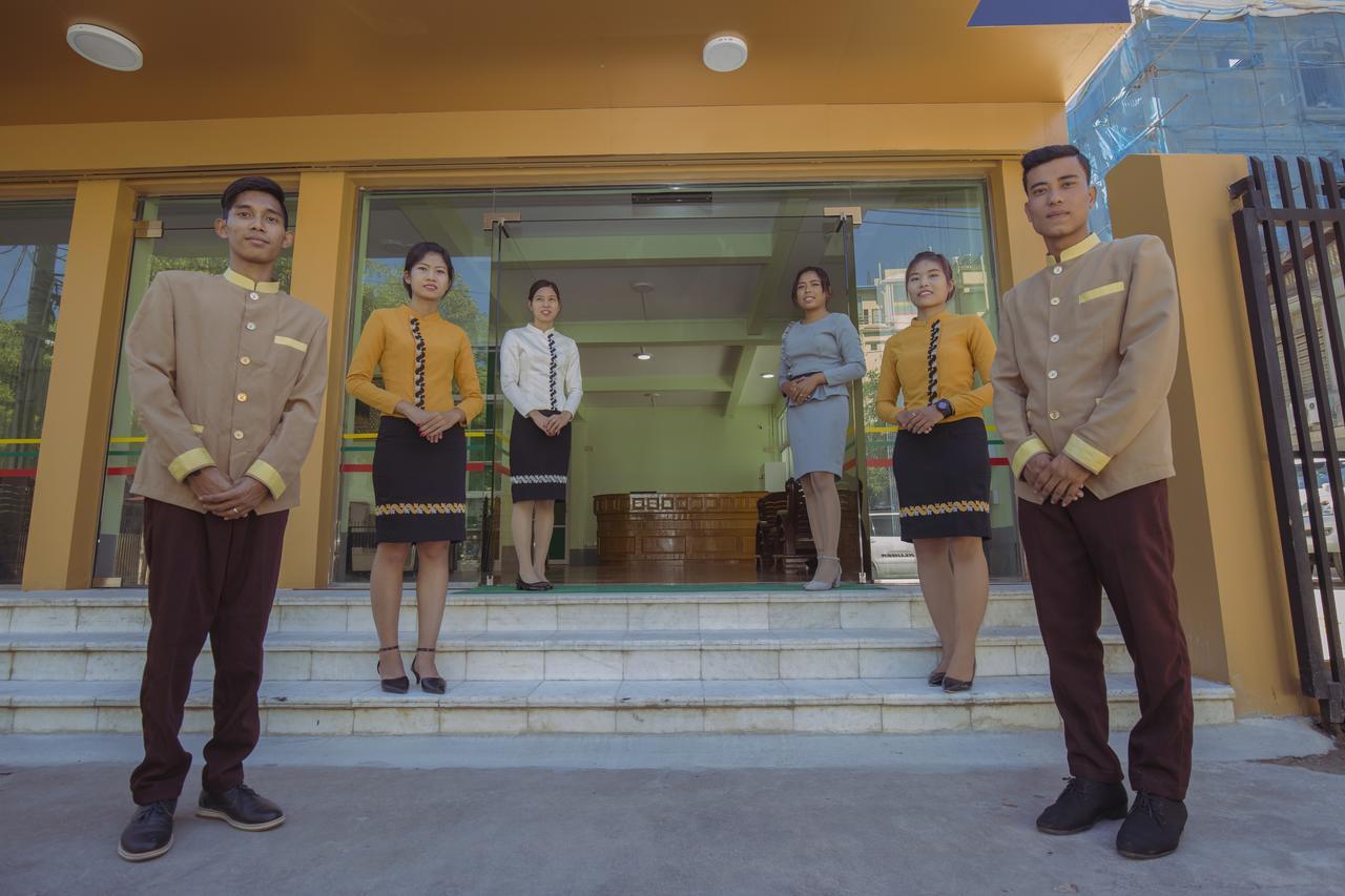 Golden Gum-Kino Hotel Mandalay Exterior photo